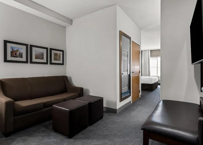 Hotel Comfort & Near Amphitheater Tinley Park