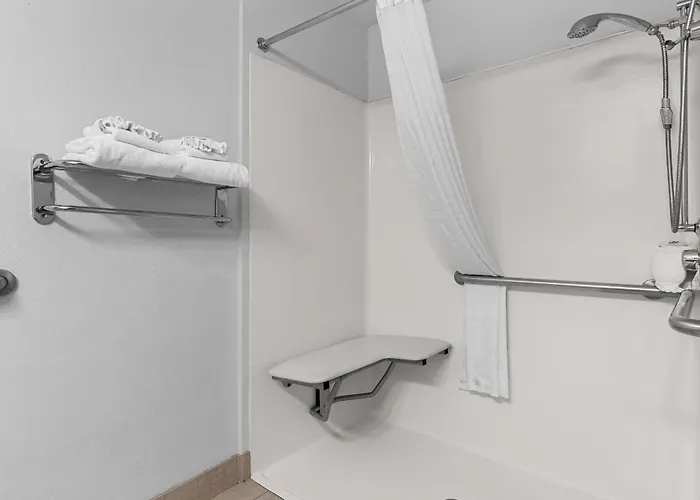 Comfort & Near Amphitheater 4*