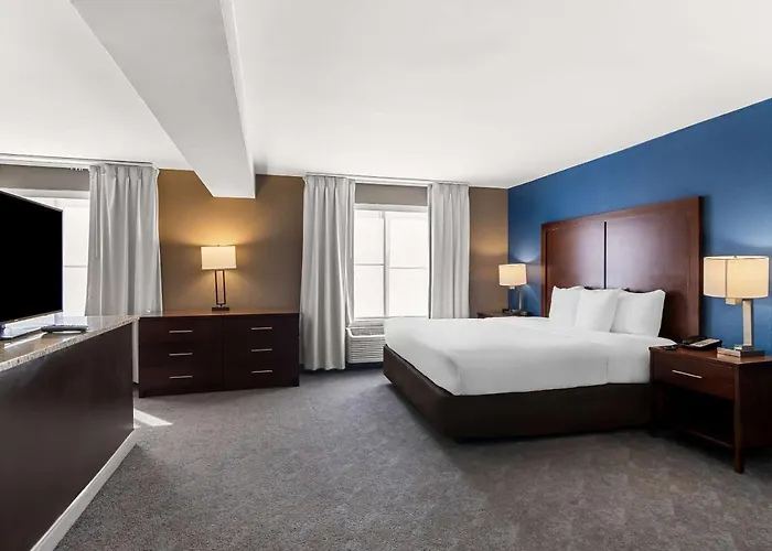 Comfort & Near Amphitheater 4*