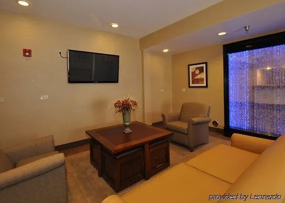 Comfort & Near Amphitheater Hotel